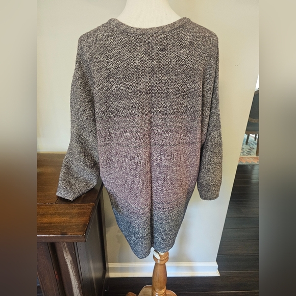 J. Jill Pure Jill Size Medium 3/4 Sleeve Huckleberry Ombre Knit Sweater Boxy - Picture 4 of 9